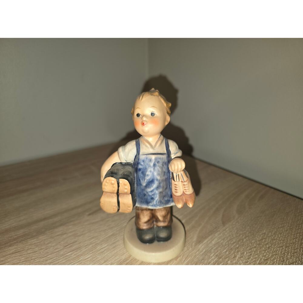 Vintage Hummel Figurine "Boots"‎ TMK 5 #143/0 5" Goebel Figure Germany